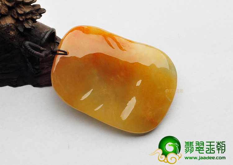 糯冰种褐黄翡缅甸翡翠A货龙牌挂件