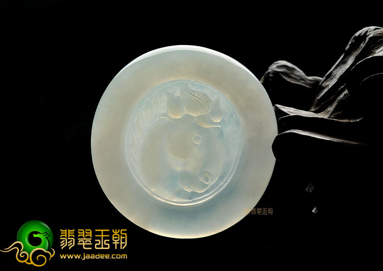 糯冰种晴水缅甸翡翠A货马到成功挂件