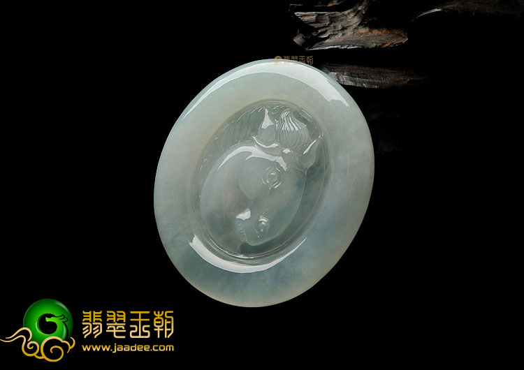 糯冰种晴水缅甸翡翠A货马到成功挂件