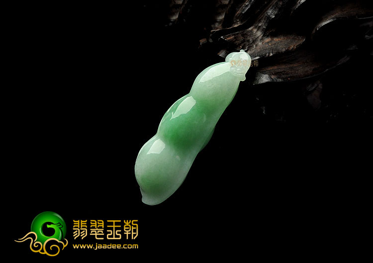 糯冰种飘花缅甸翡翠A货四季豆挂件