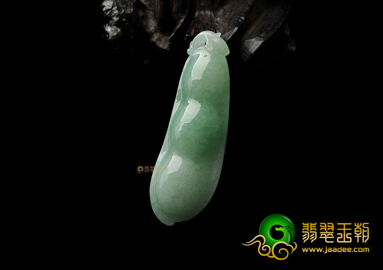 糯冰种飘花缅甸翡翠A货四季豆挂件