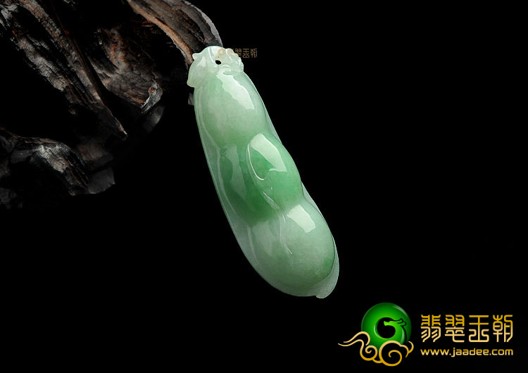 糯冰种飘花缅甸翡翠A货四季豆挂件