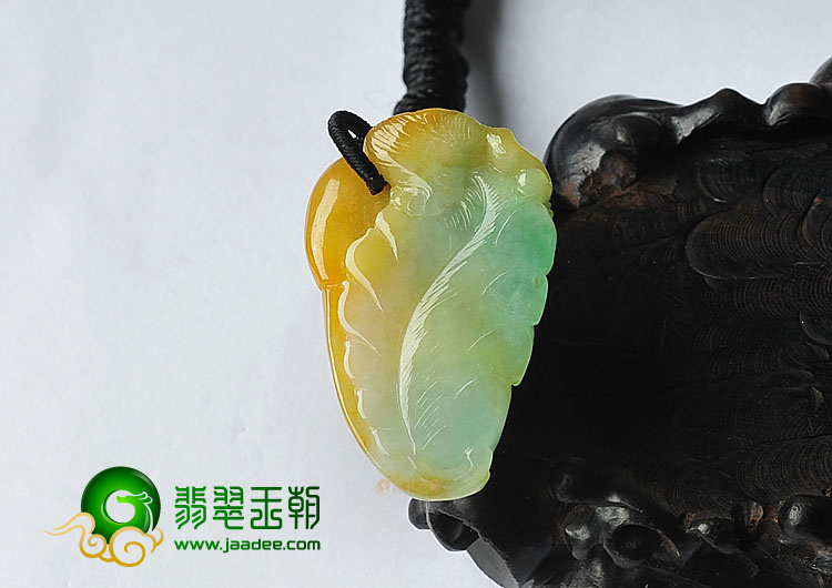 糯冰种黄加绿缅甸翡翠A货灵猴挂件