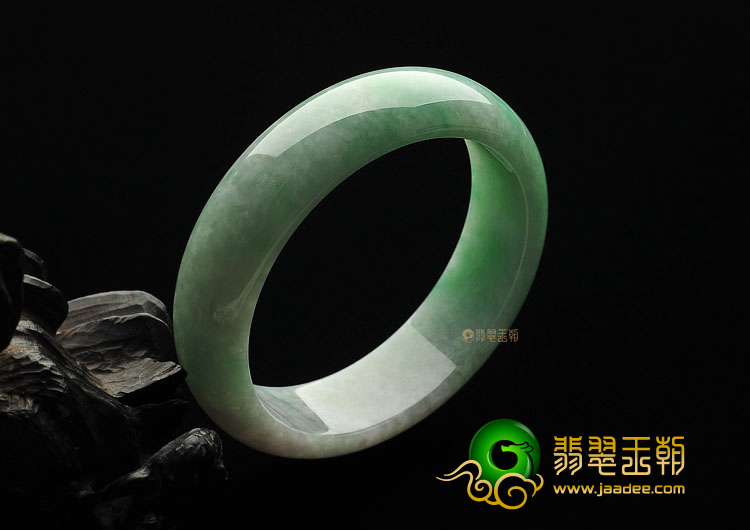 糯冰种飘翠缅甸翡翠A货手镯(59.5mm)