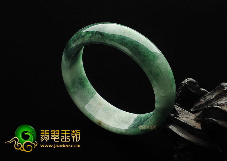 (超值推荐)糯冰种飘花缅甸翡翠A货手镯(59.5mm)