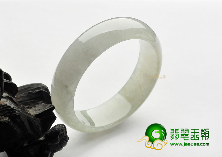糯冰种晴水缅甸翡翠A货手镯(58.6mm)