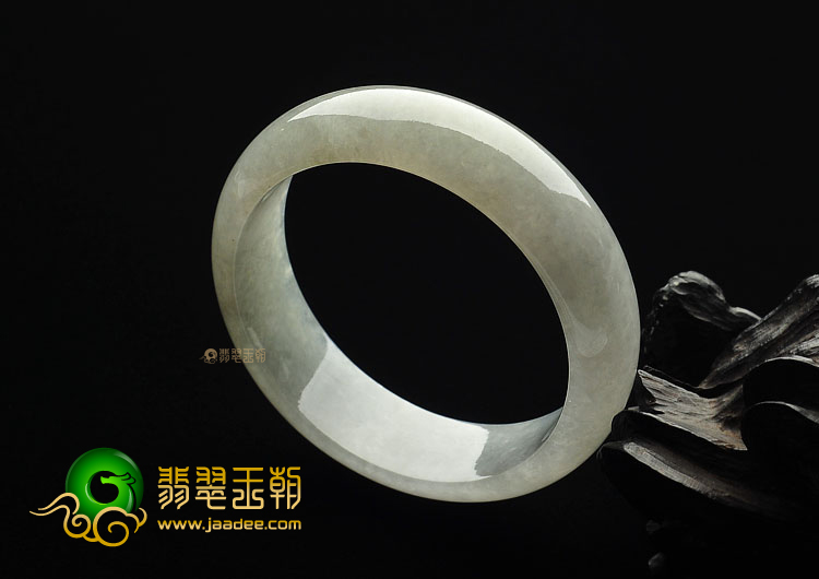 糯冰种晴水缅甸翡翠A货手镯(58.6mm)