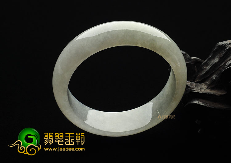 糯冰种晴水缅甸翡翠A货手镯(58.6mm)