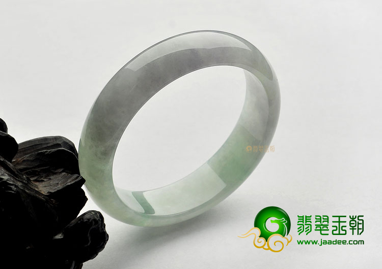 糯冰种晴水缅甸翡翠A货手镯(56.5mm)
