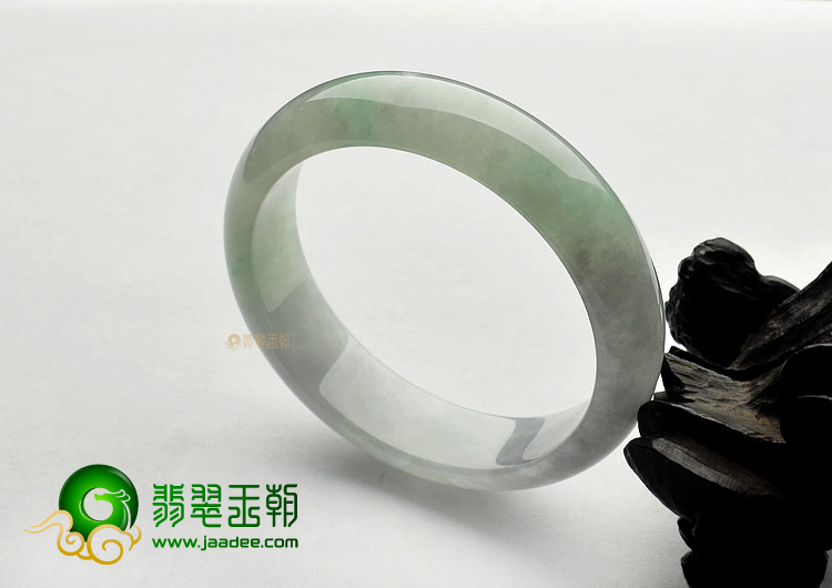 糯冰种晴水缅甸翡翠A货手镯(56.5mm)