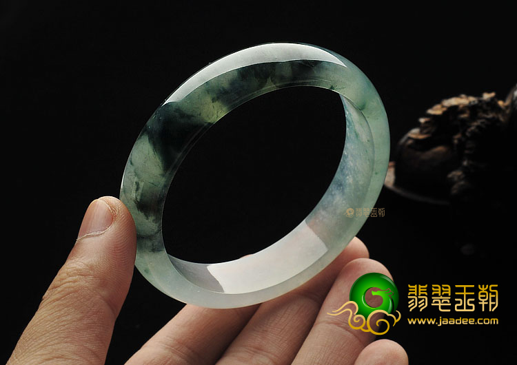 冰种飘花缅甸翡翠A货手镯(59.7mm)