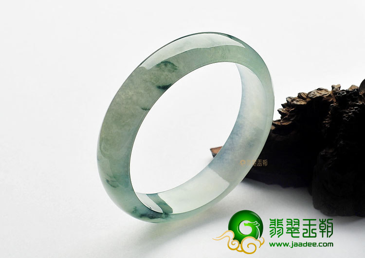 冰种飘花缅甸翡翠A货手镯(58.8mm)