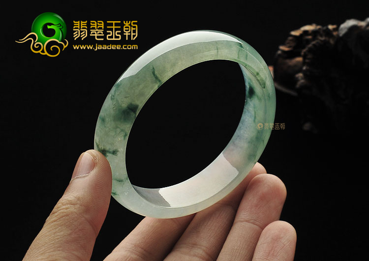 冰种飘花缅甸翡翠A货手镯(58.8mm)