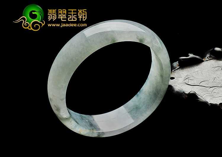 (超值推荐)糯冰种飘花缅甸翡翠A货手镯(59.2mm)