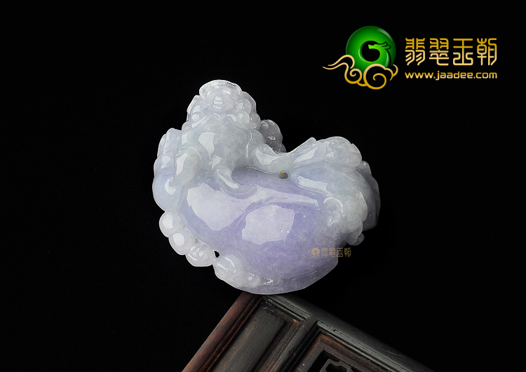 糯冰种晴水紫罗兰缅甸翡翠A货貔貅挂件