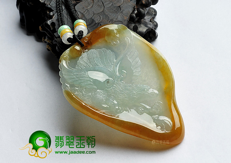 冰种褐黄翡缅甸翡翠A货大展鸿图挂件