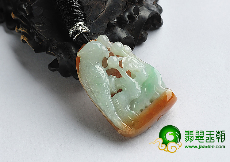糯冰种三彩缅甸翡翠A货鹦鹉挂件