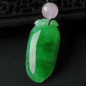 冰种翠色缅甸翡翠A货福瓜挂件