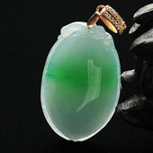 (超值推荐)糯冰种飘翠缅甸翡翠A货福瓜挂件