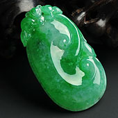 糯冰种翠色缅甸翡翠A货如意挂件