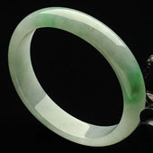 糯冰种飘翠缅甸翡翠A货贵妃镯(54.5-49.5mm)