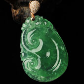 冰玻种绿晴水缅甸翡翠A货镶金扣如意挂件