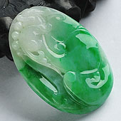 糯冰种翠色缅甸翡翠A货如意寿挂件
