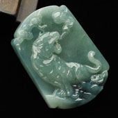 糯冰种晴水缅甸翡翠A货虎虎生威挂件