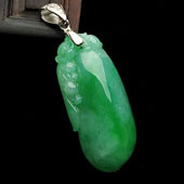 糯冰种翠色缅甸翡翠A货福瓜挂件