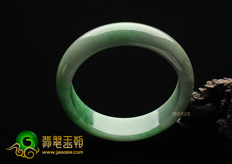糯冰种飘翠缅甸翡翠A货手镯(58.5mm)