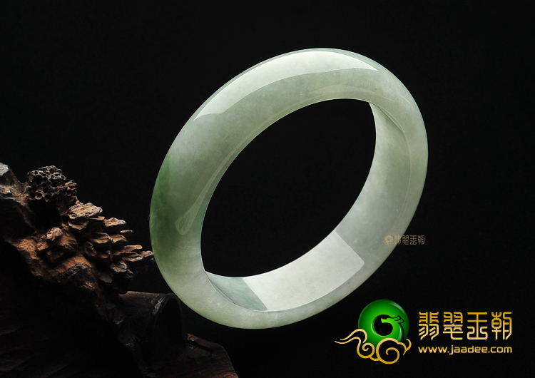 糯冰种飘花缅甸翡翠A货手镯(59.8mm)