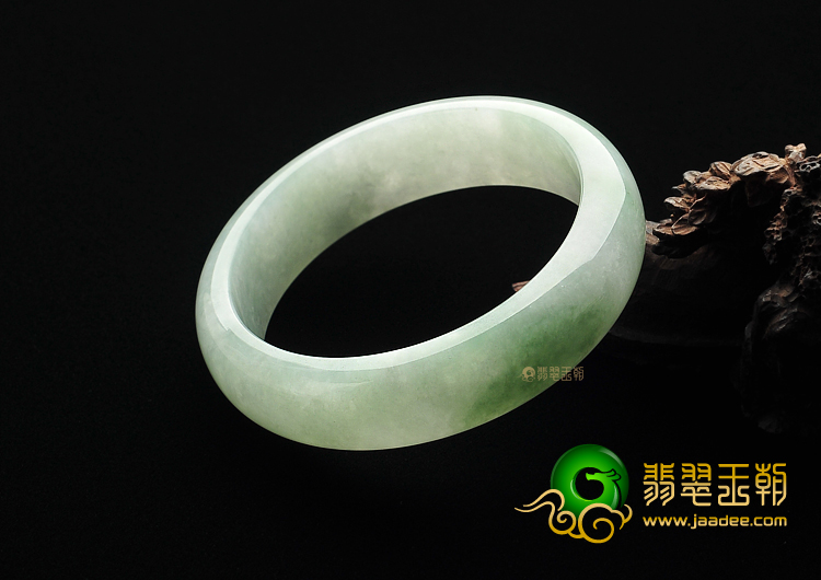 糯冰种飘花缅甸翡翠A货手镯(59.8mm)