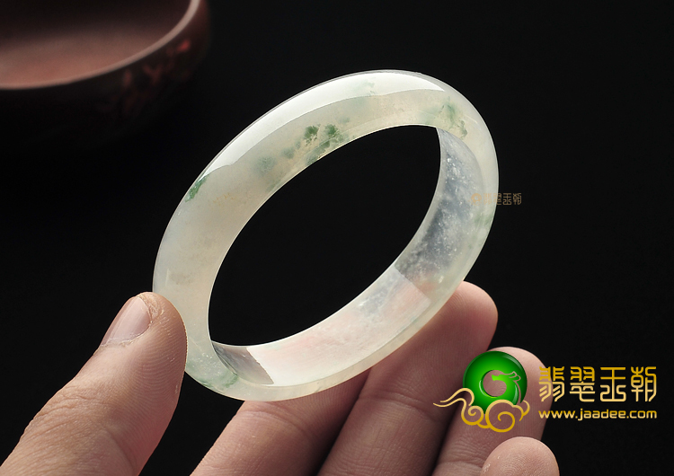 冰种飘花缅甸翡翠A货贵妃镯(52.9mm-44.6mm)