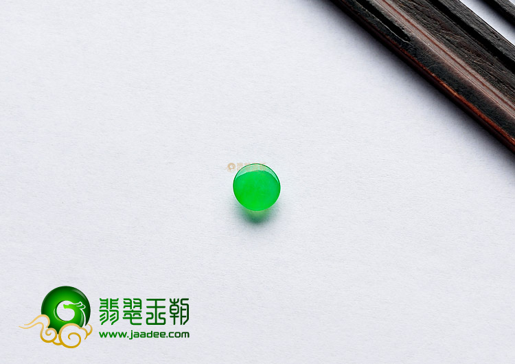 冰种阳绿缅甸翡翠A货戒面