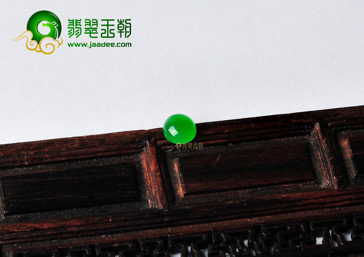 冰种阳绿缅甸翡翠A货戒面