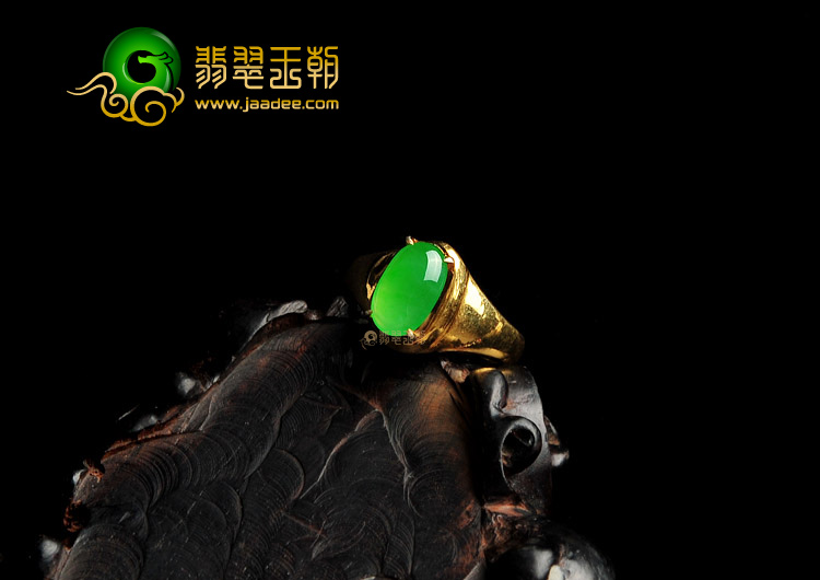 冰种阳绿缅甸翡翠A货戒面