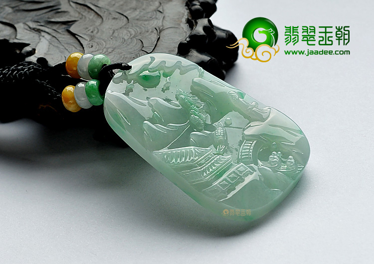糯冰种飘翠缅甸翡翠A货望月怀远挂件