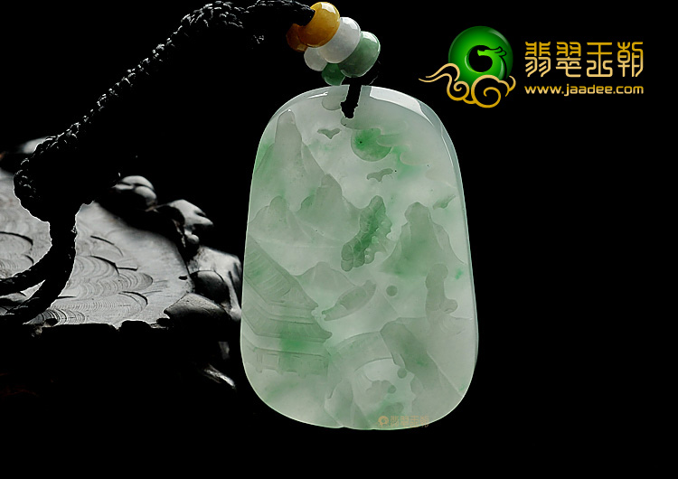 糯冰种飘翠缅甸翡翠A货望月怀远挂件