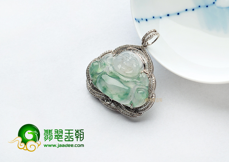 冰种飘花缅甸翡翠A货镶白金玉佛胸坠(真钻)