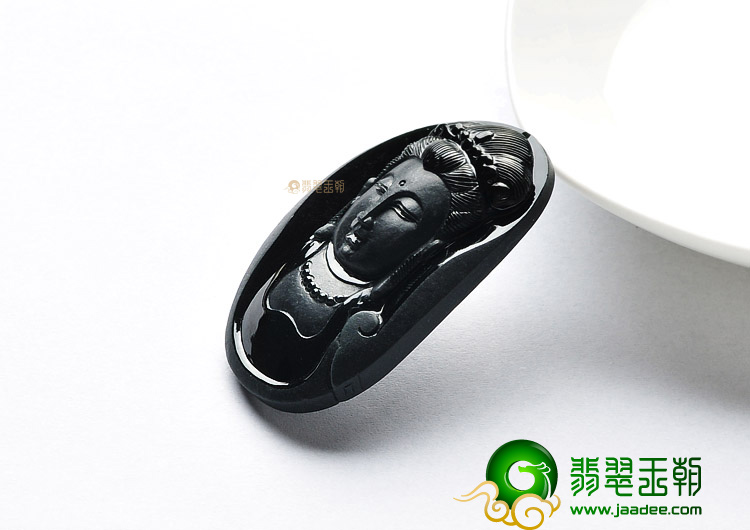 糯冰种墨翠缅甸翡翠A货观音头挂件