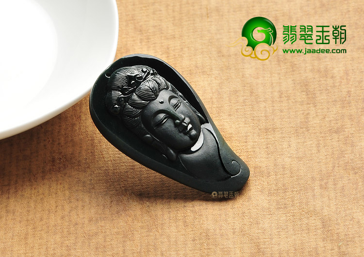 糯冰种墨翠缅甸翡翠A货观音头挂件