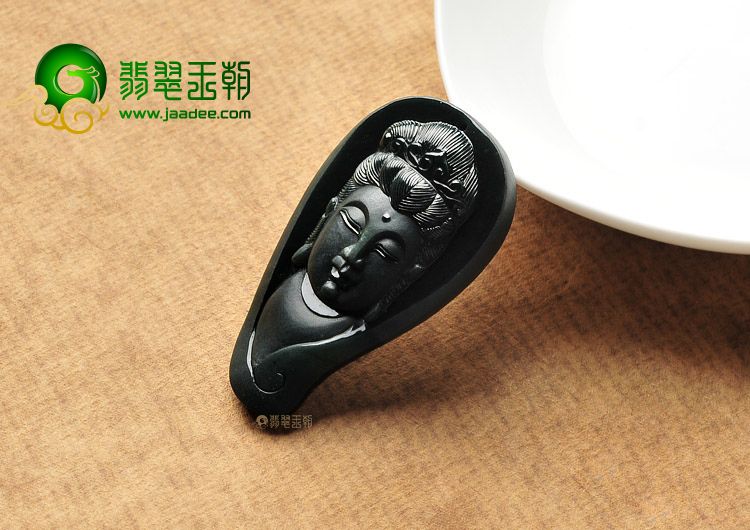 糯冰种墨翠缅甸翡翠A货观音头挂件
