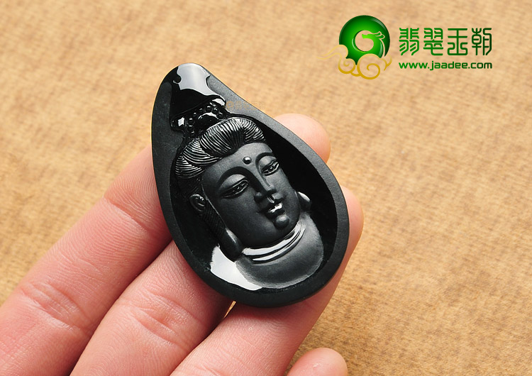 糯冰种墨翠缅甸翡翠A货观音头挂件