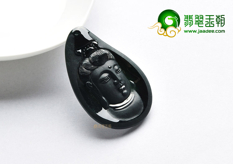 糯冰种墨翠缅甸翡翠A货观音头挂件