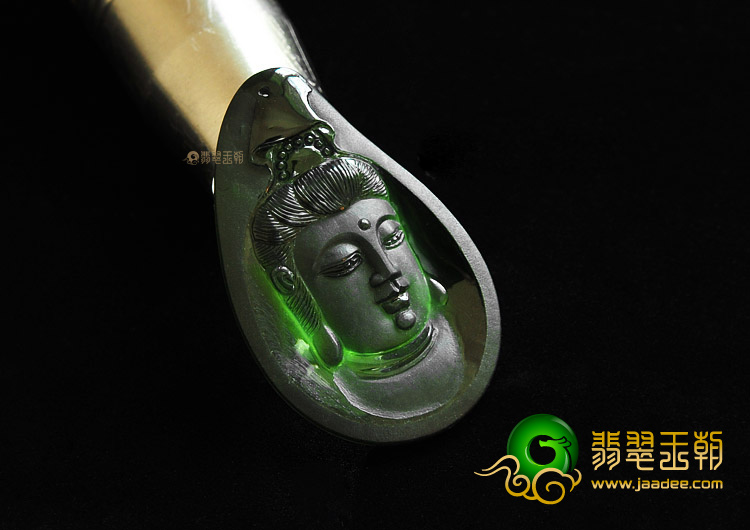 糯冰种墨翠缅甸翡翠A货观音头挂件