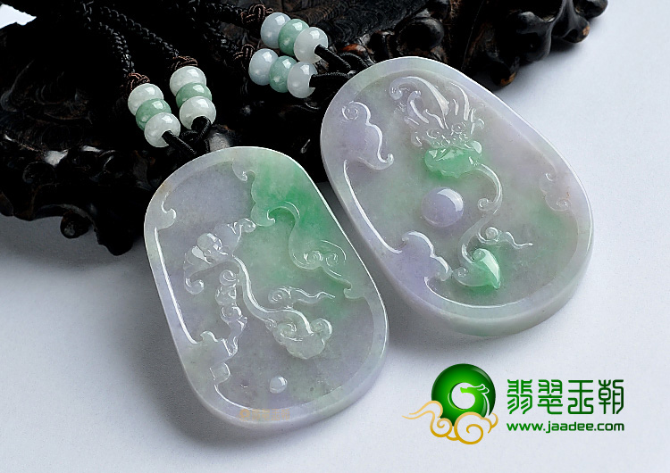 糯冰种春带彩缅甸翡翠A货龙凤牌挂件(一对)