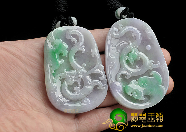 糯冰种春带彩缅甸翡翠A货龙凤牌挂件(一对)