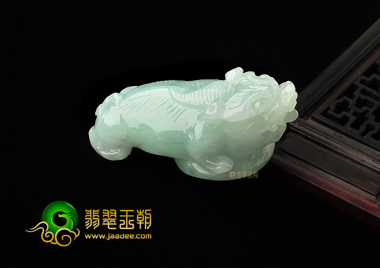 糯冰种晴水缅甸翡翠A货招财进宝挂件