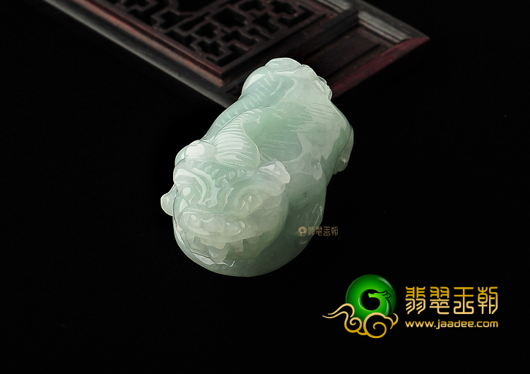 糯冰种晴水缅甸翡翠A货招财进宝挂件