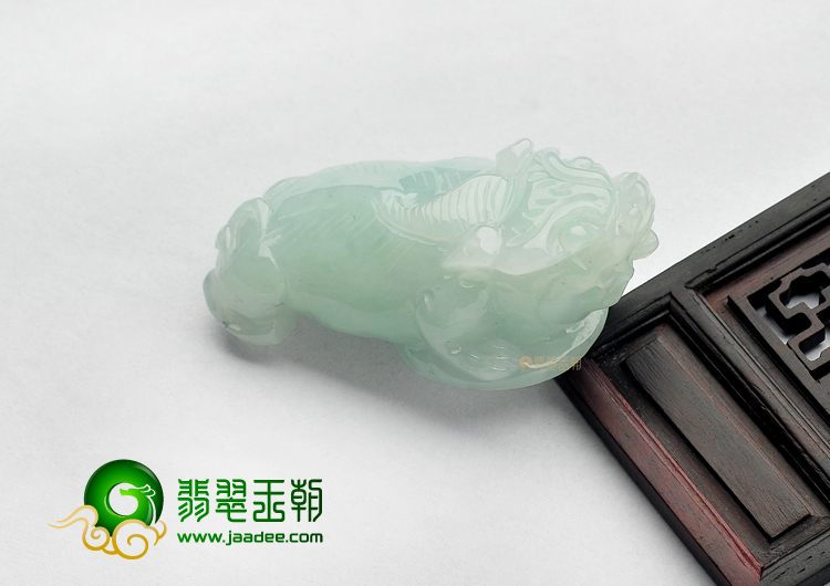 糯冰种晴水缅甸翡翠A货招财进宝挂件